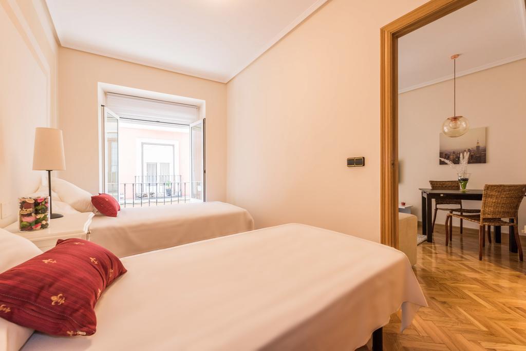 Almaden Apartment Μαδρίτη Δωμάτιο φωτογραφία