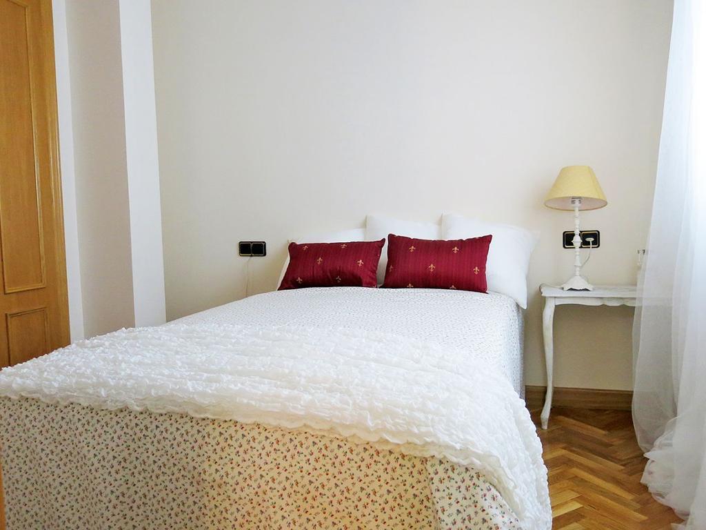 Almaden Apartment Μαδρίτη Δωμάτιο φωτογραφία